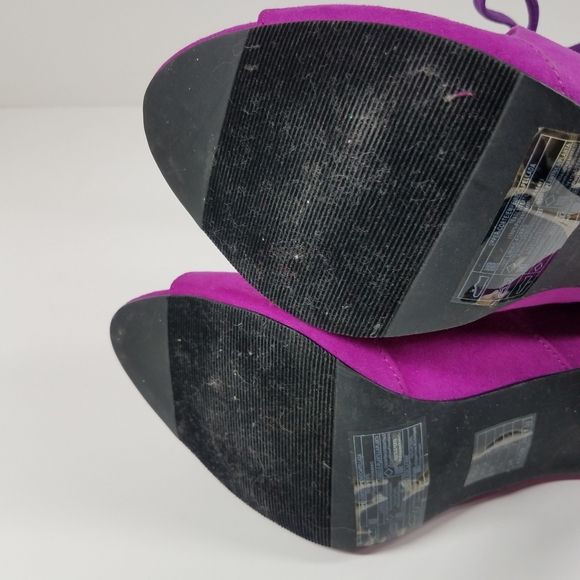 Forever 21 Fuchsia High Heel Cutout Shoes - Picture 8 of 9